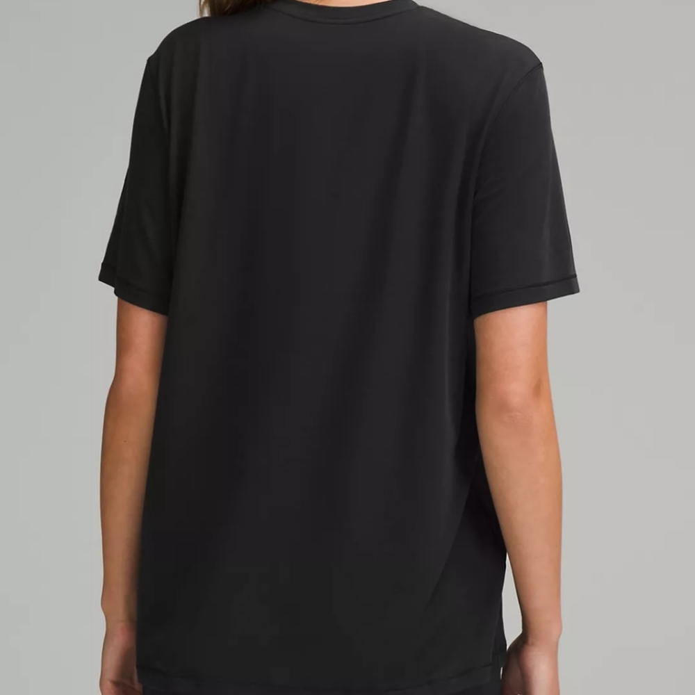 Lululemon Basic Black Loose fit Athletic Short Sleeve T Shirt XL